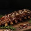 Voorgegaarde spareribs met barbecuesaus